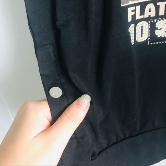 NWOT Black T-Shirt w/ Pockets - Picture 3 of 5